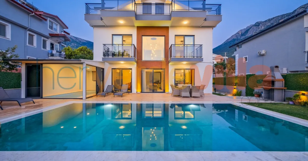 Villa Lotus Sea – Private Villa with Pool & Heated Indoor Pool in ...
