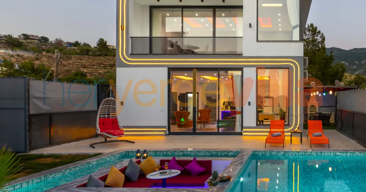 Kalkan’da Balayı Villası – Özel Havuzlu ve Jakuzili Villa Sisters