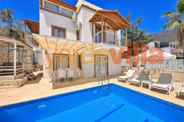 Luxury Villa in Kalkan Ortaalan – Villa Doğa Kalkan