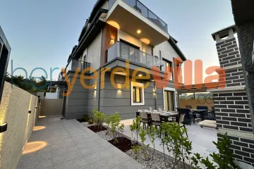 Lüks Doğa Villası – Villa Berfin Karagedik