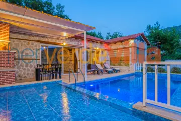 Villa Hayal Evi | Honeymoon Villa with Heated Indoor Pool in Kalkan Islamlar