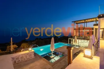 Villa Bella Rose | Kaş Gökçeören'de Deniz Manzaralı Jakuzili Villa