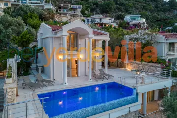 Villa Aybadem | Kalkan'da Deniz Manzaralı 6 Kişilik Tatil Villası