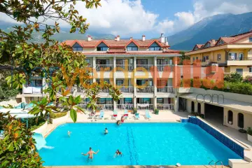 Golden Apart B20 | Central Holiday Apartment with Shared Pool in Fethiye