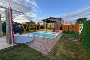 Bungalov On2-A | Antalya Döşemealtı'nda Isıtmalı Havuzlu Tiny House