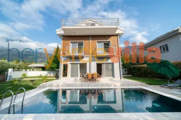 Villa Lidya - Ölüdeniz'in Hisarönü Bölgesinde, 3 Yatak Odalı ve Özel Havuzlu 6 Kişilik Tatil Villası