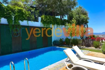 La Fethiye Tiny House | Karaçulha’da Doğa İçinde Kiralık Tatil Evi