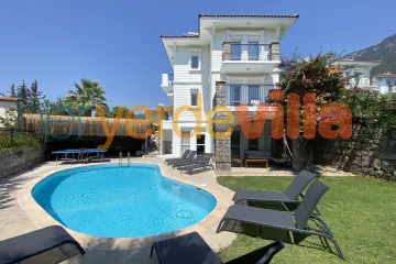 Ölüdeniz'de Kiralık Modern Villa | Villa Eftalya - Doğa Manzaralı