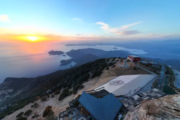 Babadağ Teleferik | Ölüdeniz Manzaralı Zirve Yolculuğu