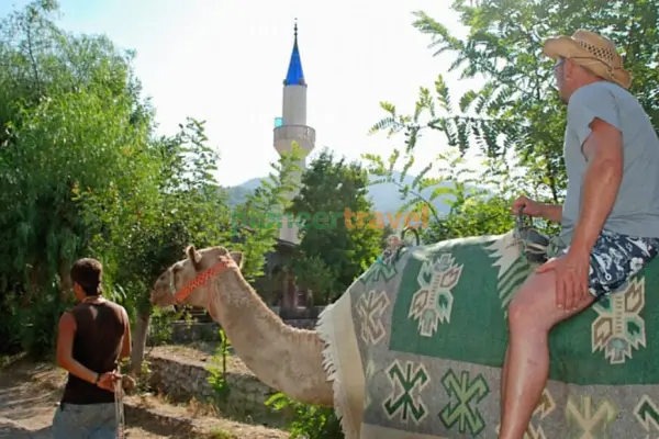 Fethiye Kayaköy Deve Safari Turu | Ölüdeniz Deve Gezisi Deneyimi
