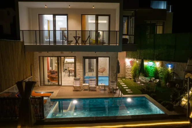 Demre’de Kapalı Havuzlu Muhafazakar Kiralık Villa | 6 Kişilik Muhteşem Tatil