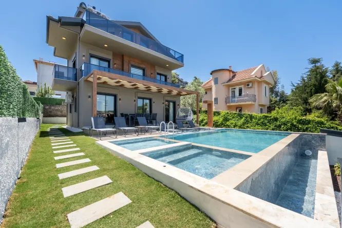Villa Azure Luxe – Fethiye Ovacık’ta Özel Havuzlu Lüks Tatil Villası