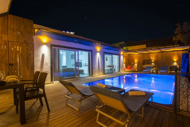 Kalkan İslamlar’da Doğa İçinde Özel Havuzlu Kiralık Villa | Villa Su
