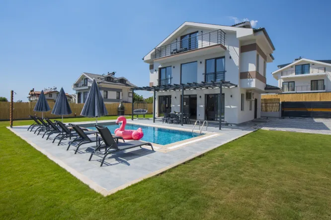 Fethiye Ölüdeniz'de Lüks Villa Bahar | Özel Havuzlu Kiralık Villa