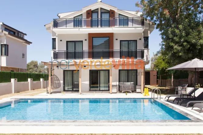 Villa Cesur 1 – Fethiye Hisarönü’nde 4 Odalı Özel Havuzlu Kiralık Villa