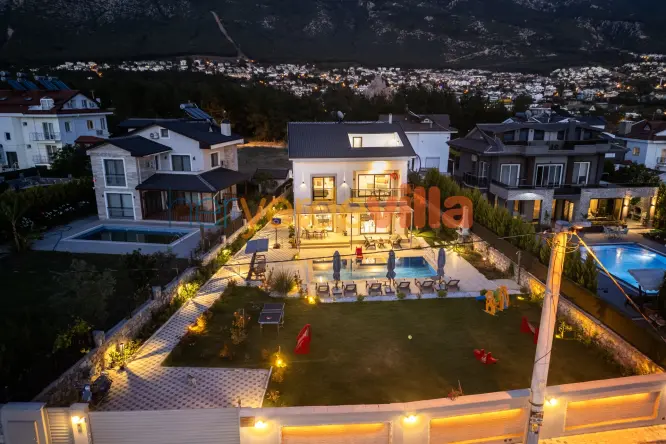 Fethiye Ovacık 4 Yatak Odalı Villa | Villa La Casa Rosa