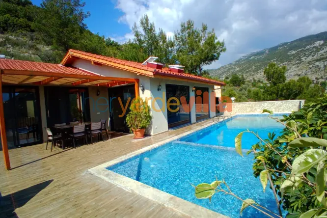 Villa Myra | Kalkan İslamlar’da Isıtmalı Kapalı Havuzlu Korunaklı Villa