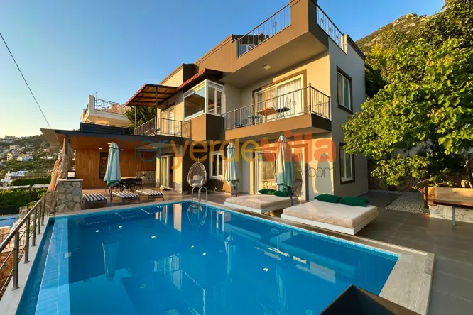 Kalkan Kızıltaş Deniz Manzaralı Villa | Villa Ardıç