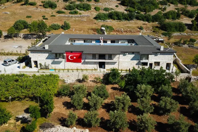 Kalkan Sarıbelen'de Korunaklı Tatil Villası: Villa Sehlen İskele, Çiftler ve Aileler İçin İdeal 
