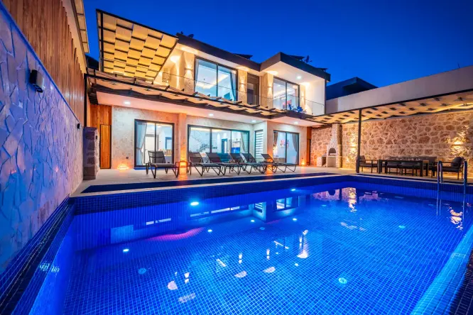 Villa Grande: Deniz Manzaralı Lüks Tatil Villası - Kalkan Yeşilköy