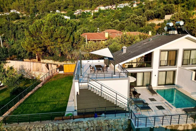 Villa Serin Faralya - Huzurlu Deniz Manzaralı Tatil Villası