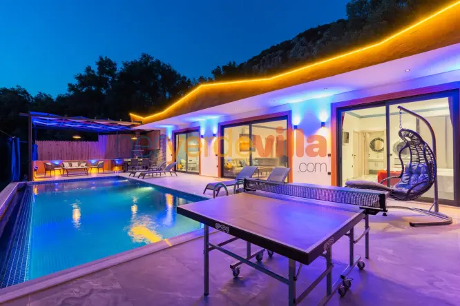 Kalkan İslamlar Kiralık Villa | Villa Yaşam 4 Kişilik