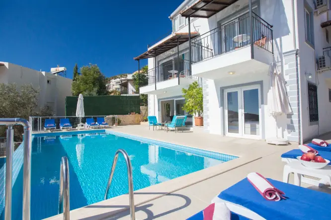 Kalkan Merkez Deniz Manzaralı Villa | Villa Mehtap 11 Kişilik