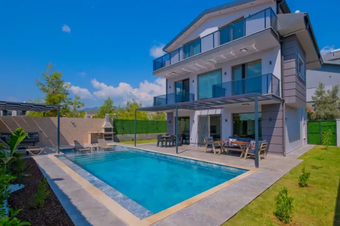 Villa A.ş.k 1 - Fethiye Çiftlik’te Lüks ve Jakuzili Tatil Villası