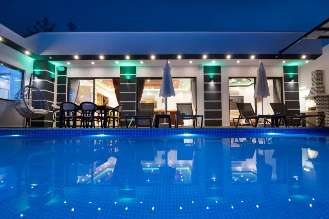 Isıtmalı Havuzlu Lüks Villa – Villa Anemon 4, Kalkan İslamlar