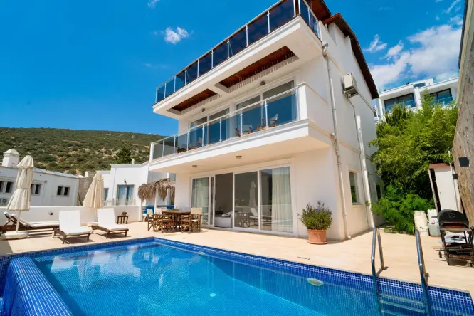 Villa Neo | Kalkan Kalamar’da Denize Yakın, Lüks ve Konforlu Tatil Villası