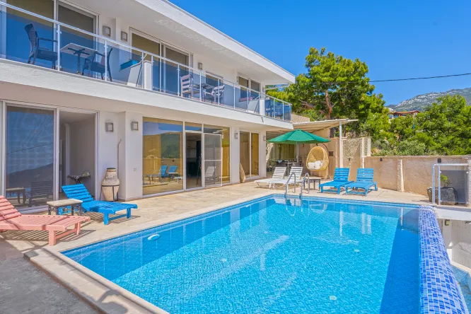 Villa Star Light 1 – Kalkan’da Lüks ve Muhafazakar Tatil Villası