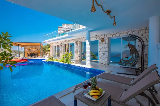 Kalkan Akbel Kiralık Villa | Villa Çırağan 8 Kişilik