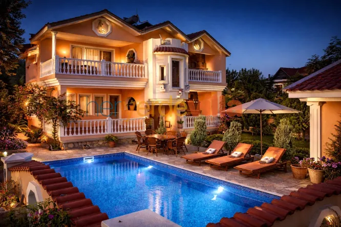 Dalyan’da Özel Havuzlu Lüks Villa–Villa Dalyan Palace