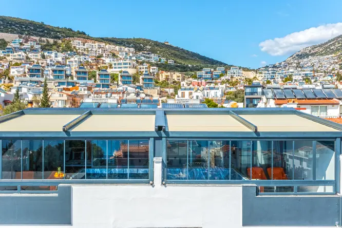 Kalkan'da Deniz Manzaralı Modern Tatil Apartı | Suit Manzara 2 - 4 Kişilik Konaklama
