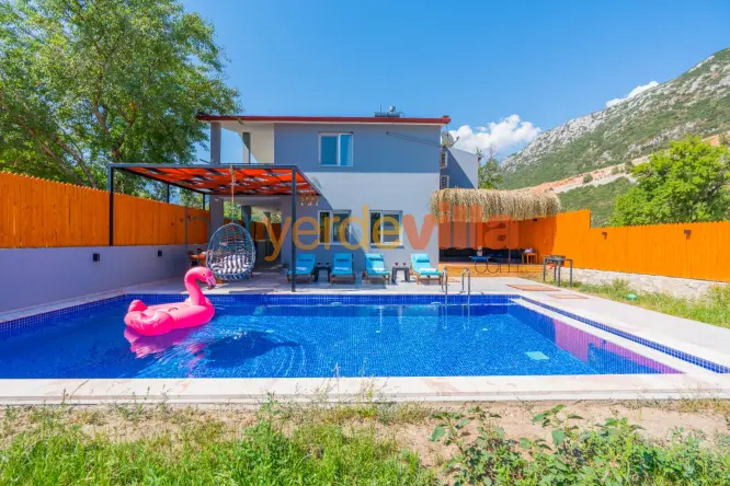 Kalkan Bezirgan Korunaklı Havuzlu Villa | 4 Kişilik Villa Mazaka