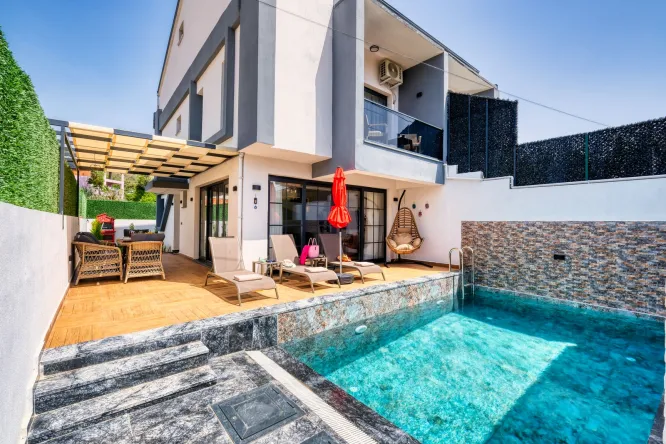 Villa Akasya 2 - Fethiye Karagedik'te Özel Havuzlu, Jakuzili Kiralık Villa