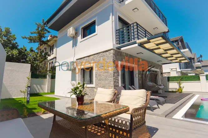 Fethiye Hisarönü'nde 3 Odalı, Özel Havuzlu Tatil Villası