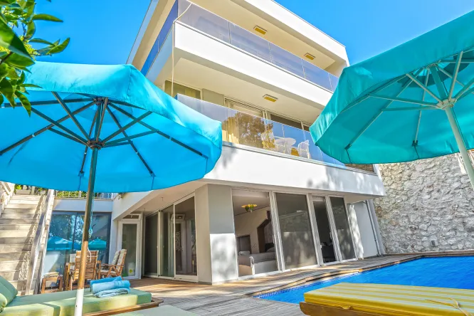 Villa Kalp - Kalkan Merkezde Deniz Manzaralı Lüks Kiralık Villa