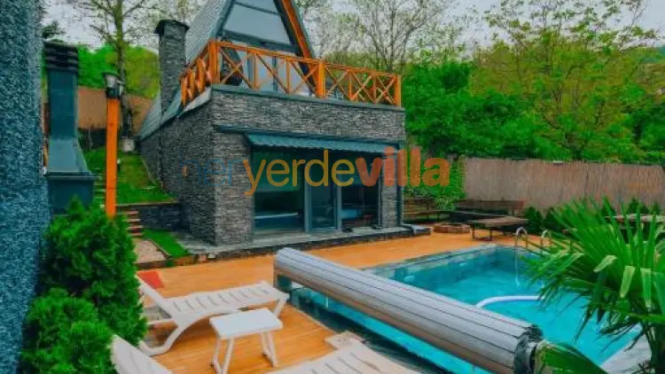 Sapanca Konaklama Rehberi: Lüks ve Doğa Sapanca Konaklama Rehberi: Lüks ve Doğa